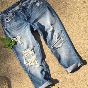 Destroyed boyfriend Jeanne